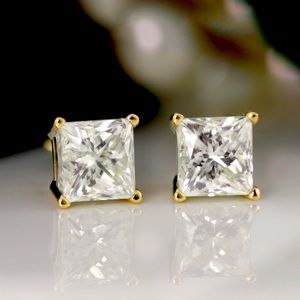 14K GOLD SQUARE DIAMOND EARRING